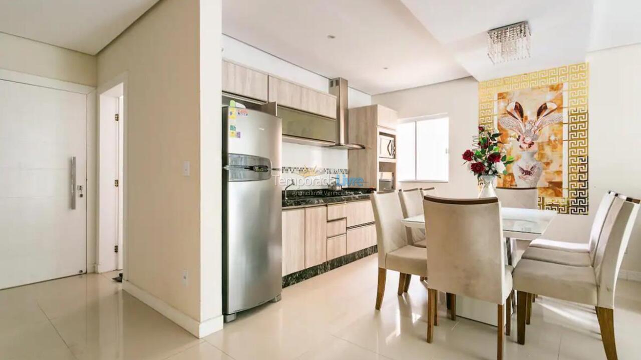 Casa para alquiler de vacaciones em Governador Celso Ramos (Armação da Piedade)