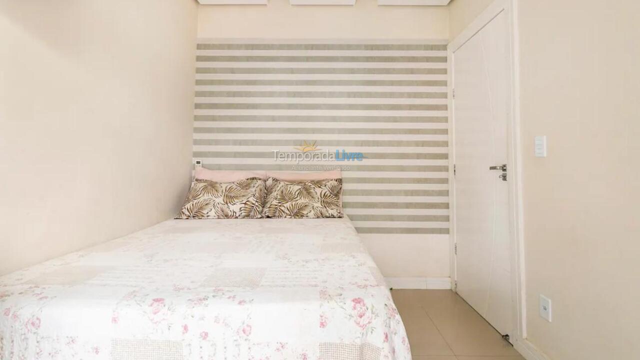 Casa para alquiler de vacaciones em Governador Celso Ramos (Armação da Piedade)