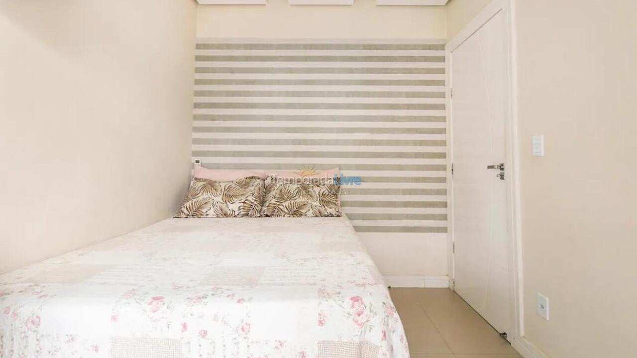 Casa para alquiler de vacaciones em Governador Celso Ramos (Armação da Piedade)