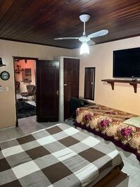 Ref.RENA4Q - Casa 4 qtos c/ piscina privativa (PACOTES PROMOCIONAIS)