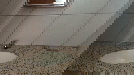 Alquiler de habitaciones / Piso Compartido - C051