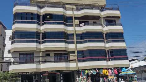 2 bedroom apartment on the main avenue in downtown Bombinhas