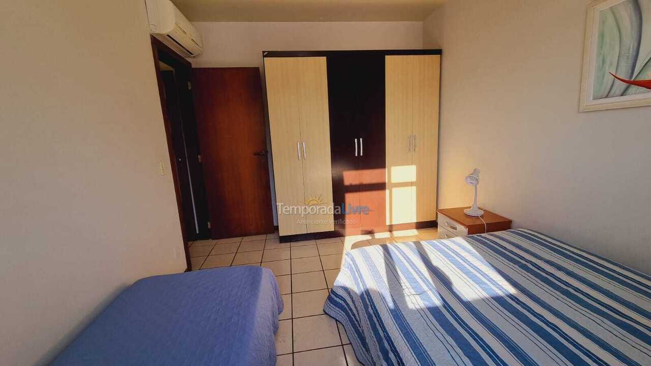 Apartment for vacation rental in Bombinhas (Praia de Bombinhas)