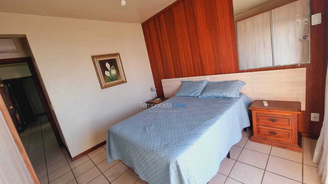 Apartment for vacation rental in Bombinhas (Praia de Bombinhas)