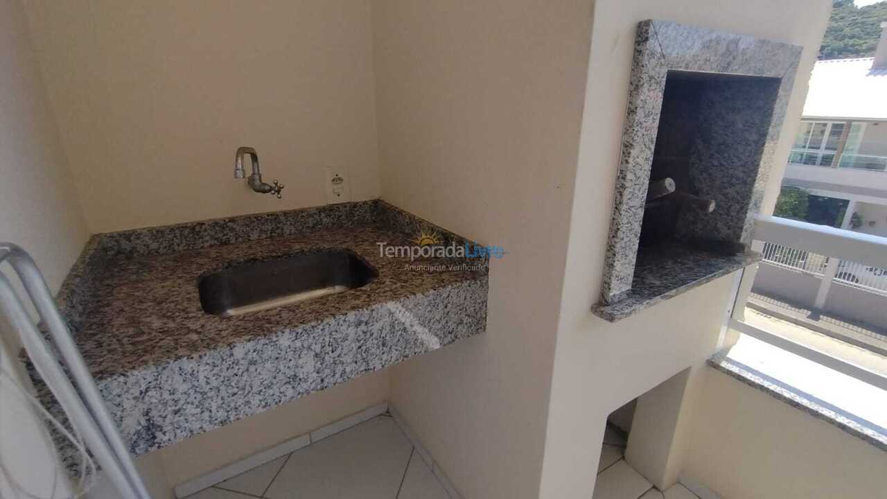 Apartamento para aluguel de temporada em Bombinhas (Praia de Bombinhas)