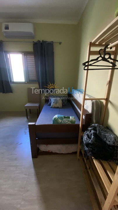 House for vacation rental in Peruíbe (Parque Turistico)