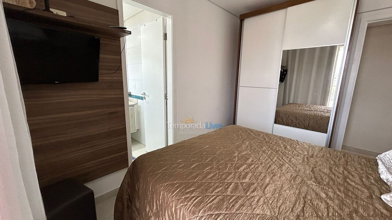 Apartamento para aluguel de temporada em Bertioga (Praia da Enseada)