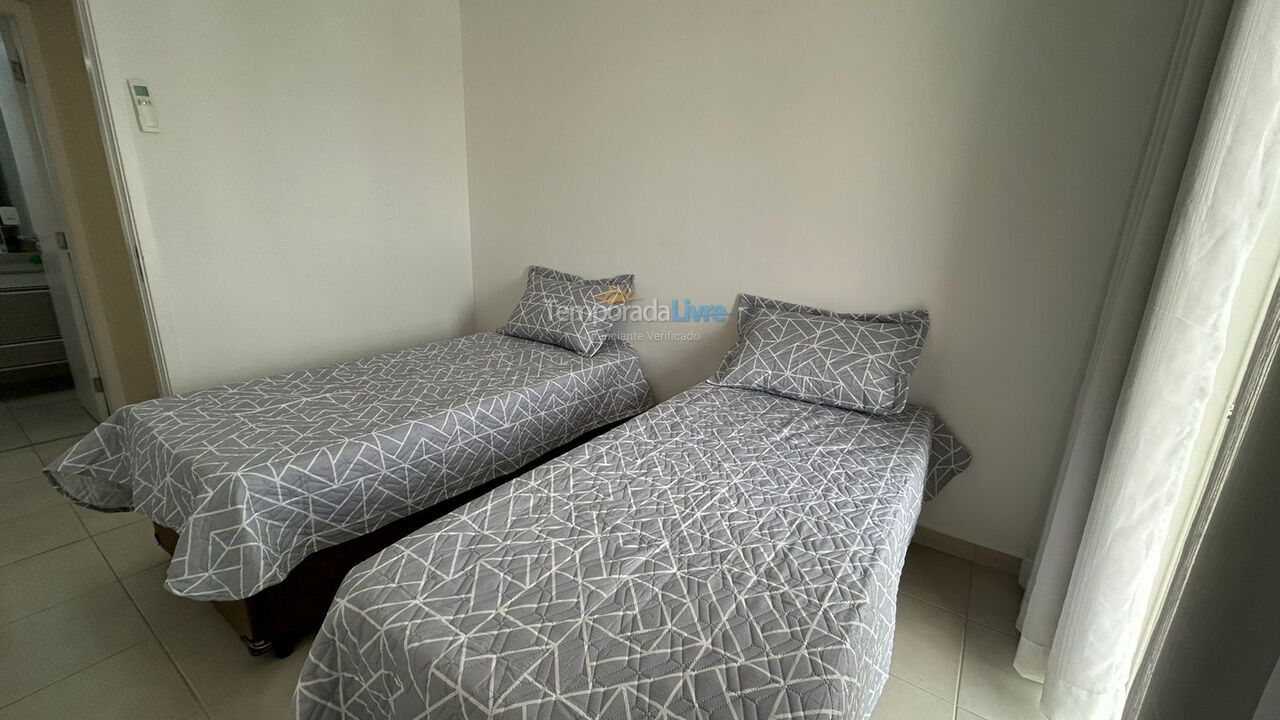 Apartamento para aluguel de temporada em Bertioga (Praia da Enseada)