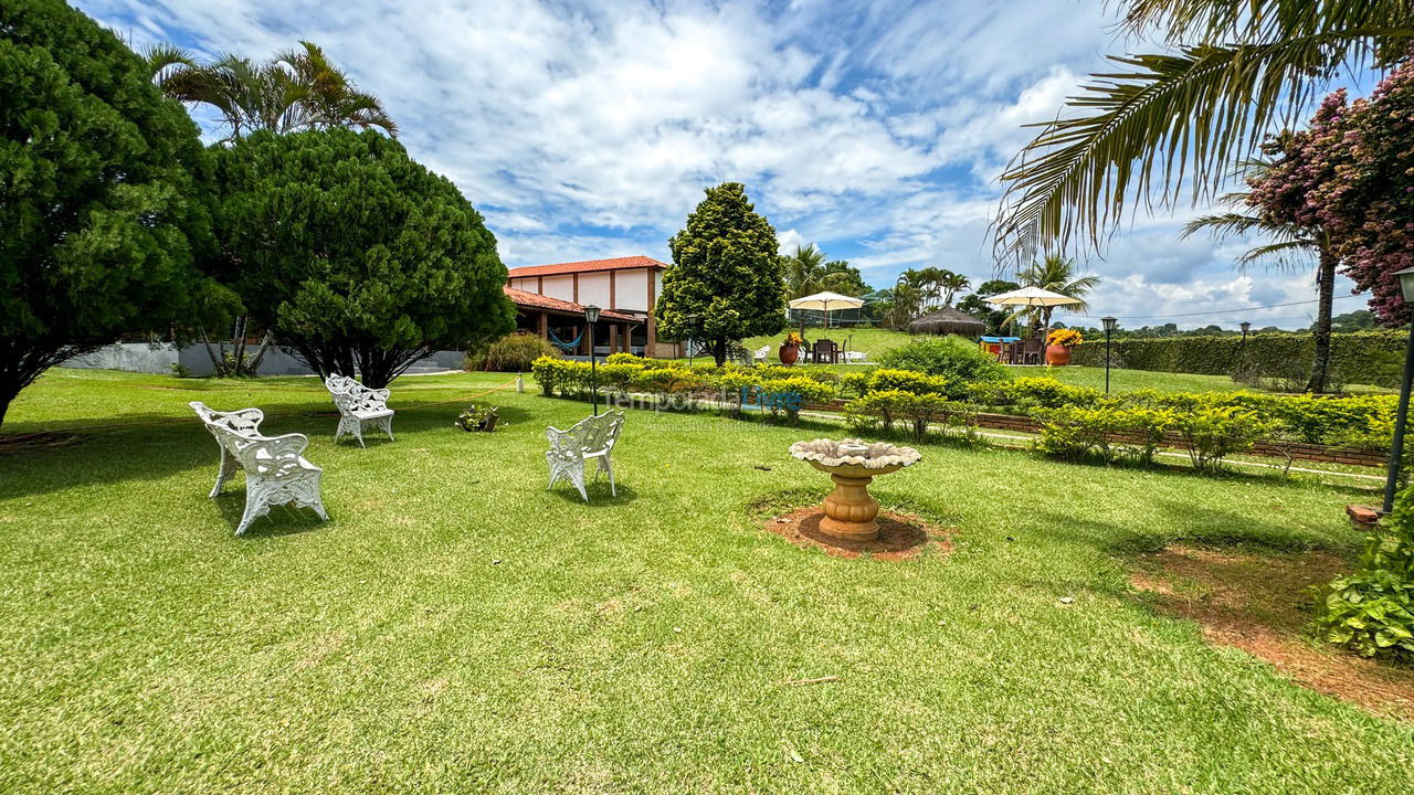 Granja para alquiler de vacaciones em Araçariguama (Caxambu)