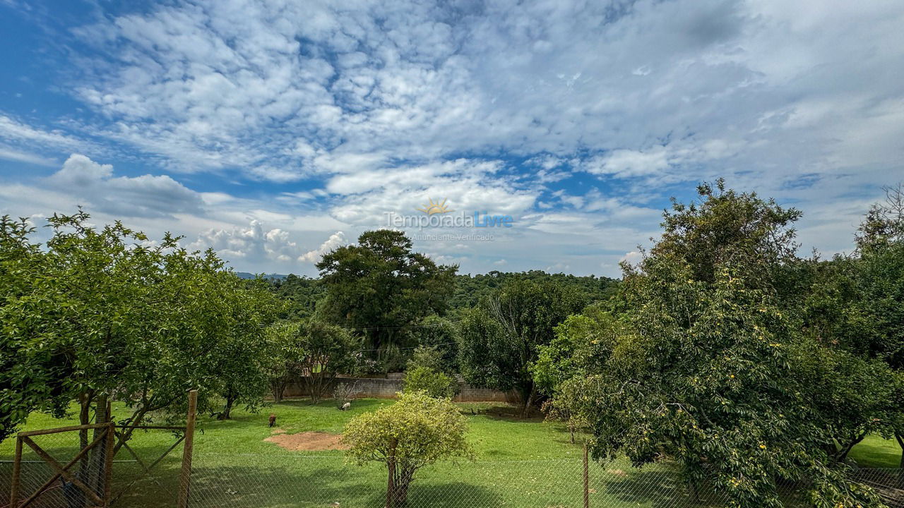 Granja para alquiler de vacaciones em Araçariguama (Caxambu)