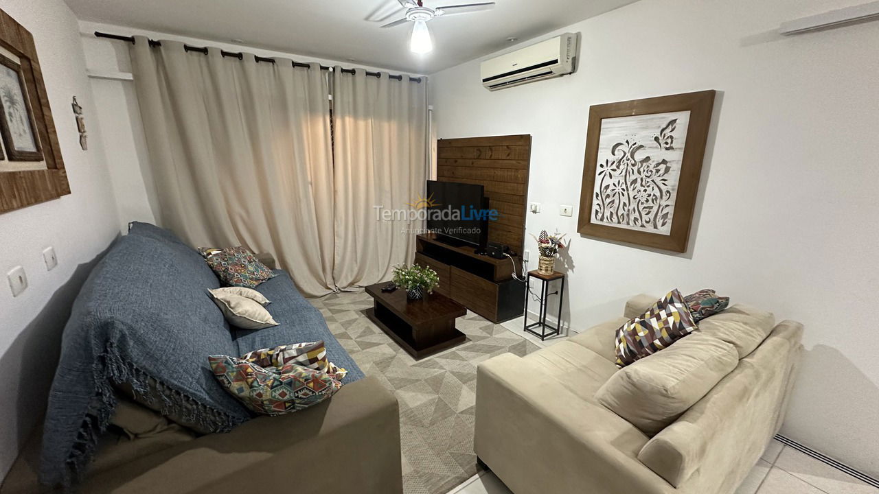 Apartamento para aluguel de temporada em Ubatuba (Praia Enseada)