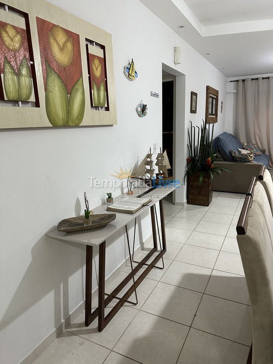 Apartamento para aluguel de temporada em Ubatuba (Praia Enseada)