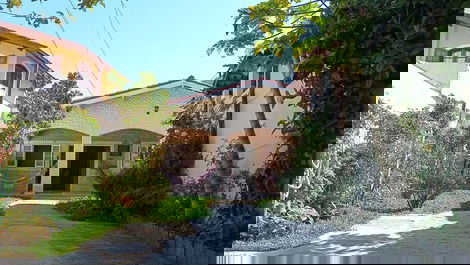 Located in the heart of Lázaro with a calm and peaceful neighborhood