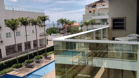 Apartamento 03 dorm. com vista ao mar no cond. Sete Mares.