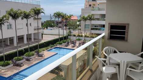 Apartamento 03 dorm. com vista ao mar no cond. Sete Mares.