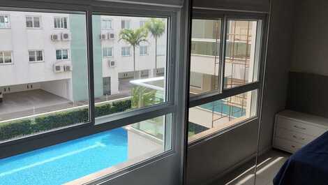 3 bedroom apartment. with sea view in the cond. Seven seas.