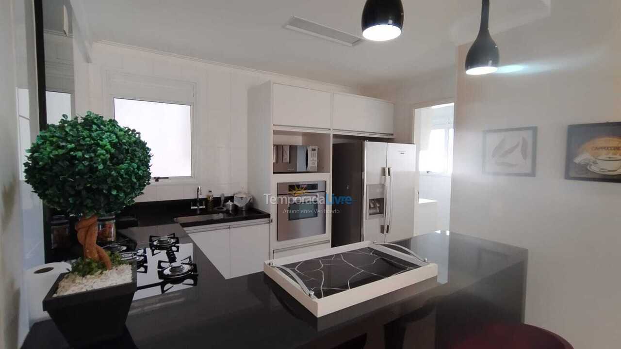 Apartamento para alquiler de vacaciones em Bertioga (Riviera)