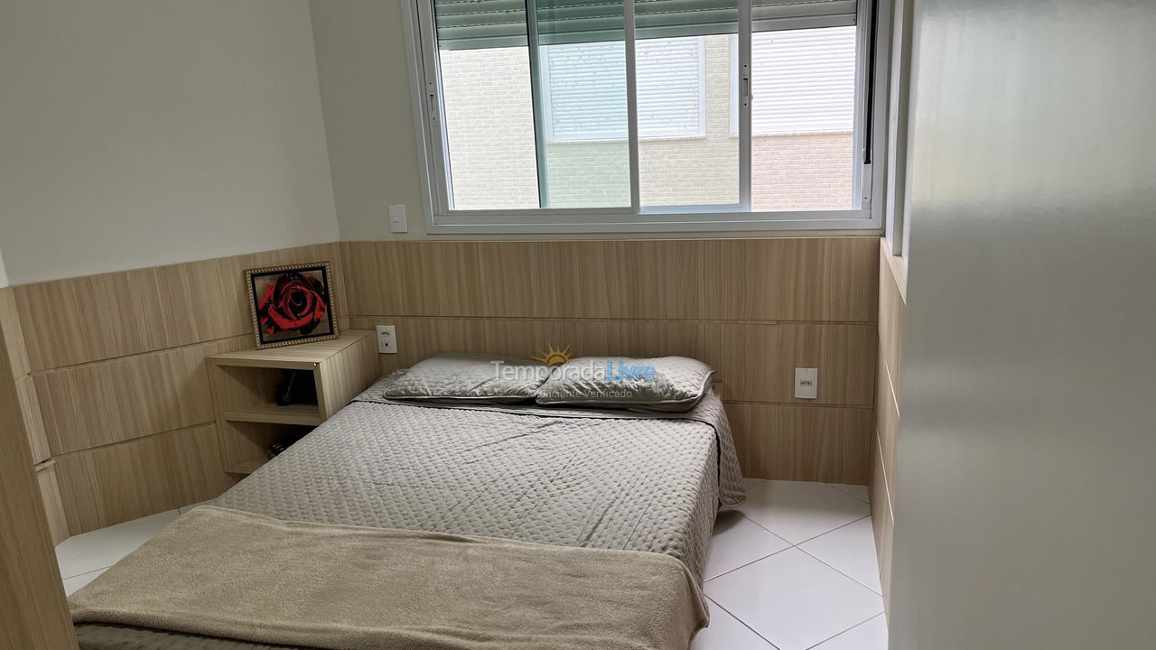 Apartamento para aluguel de temporada em Florianopolis (Praia dos Ingleses)