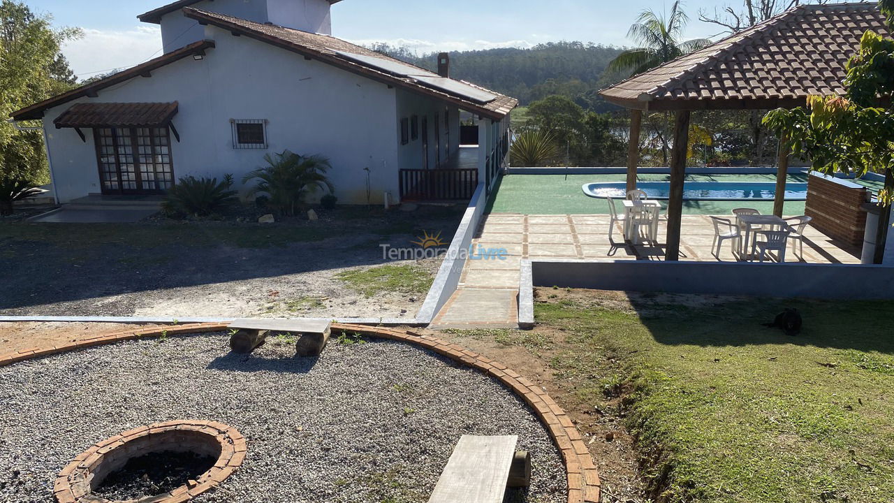 Ranch for vacation rental in Mogi das Cruzes (Biritiba Ussu)