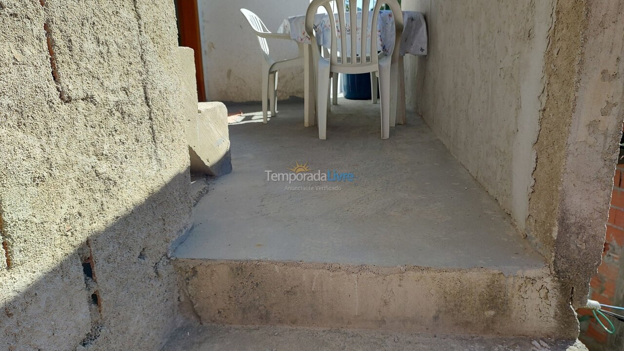 Casa para aluguel de temporada em Guarujá (Balneário Praia do Perequê)