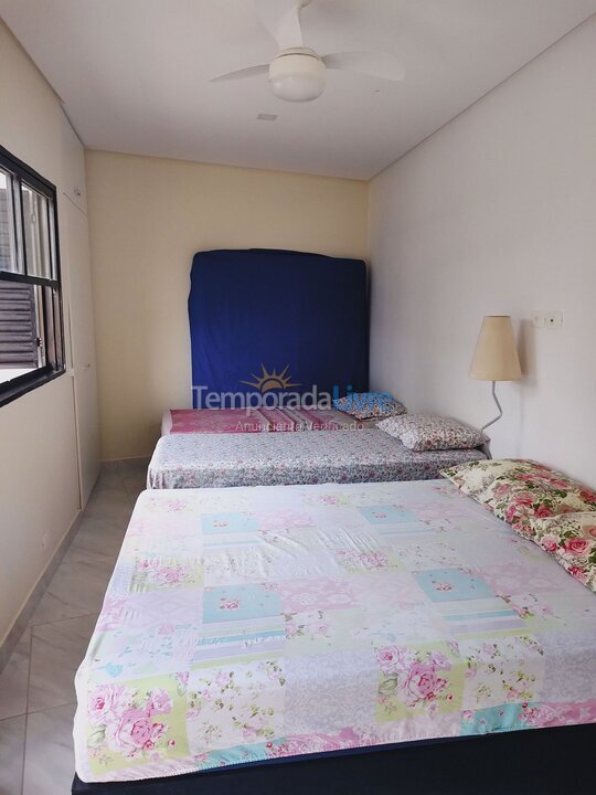 Casa para alquiler de vacaciones em Guarujá (Balneário Praia do Perequê)