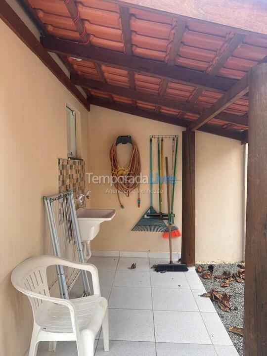 House for vacation rental in Guaratuba (Barra do Saí)