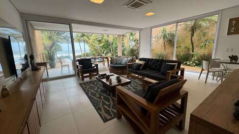 Oceanfront - High Standard Maresias