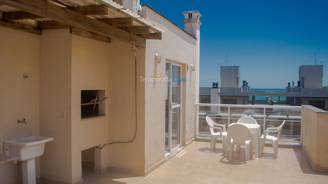 Casa para aluguel de temporada em Florianopolis (Praia dos Ingleses)