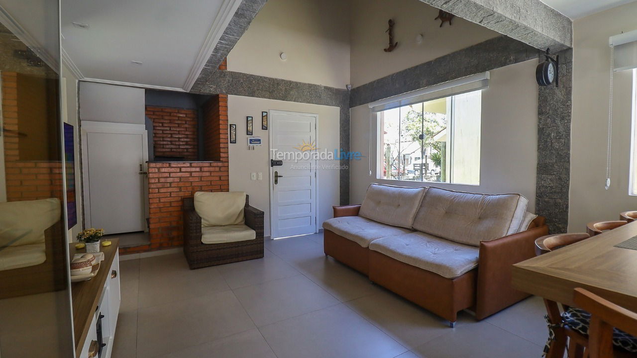 House for vacation rental in Bombinhas (Mariscal)