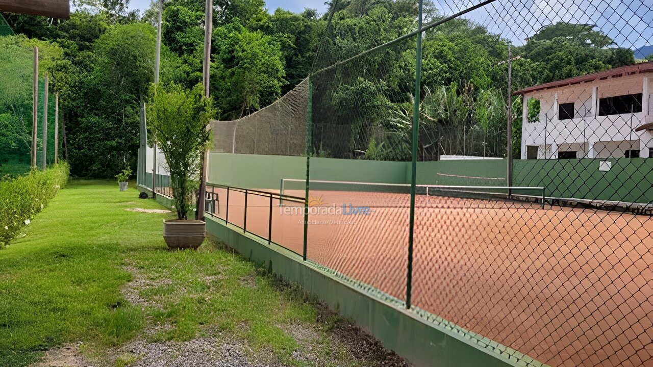 Casa para aluguel de temporada em São Sebastião (Reserva Du Moulin)