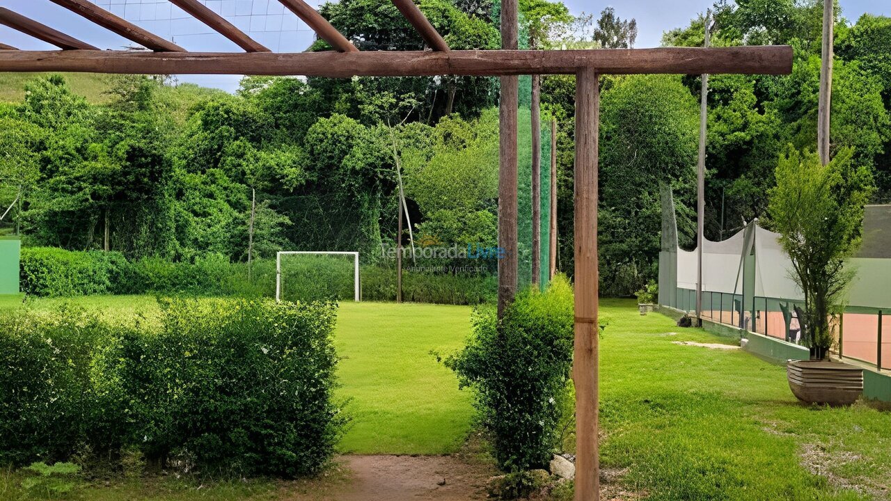 Casa para aluguel de temporada em São Sebastião (Reserva Du Moulin)