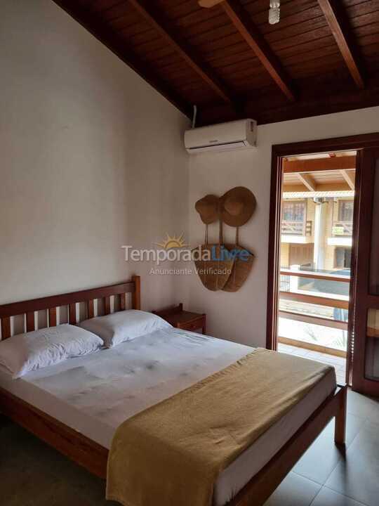 House for vacation rental in Bombinhas (Praia de Bombas)