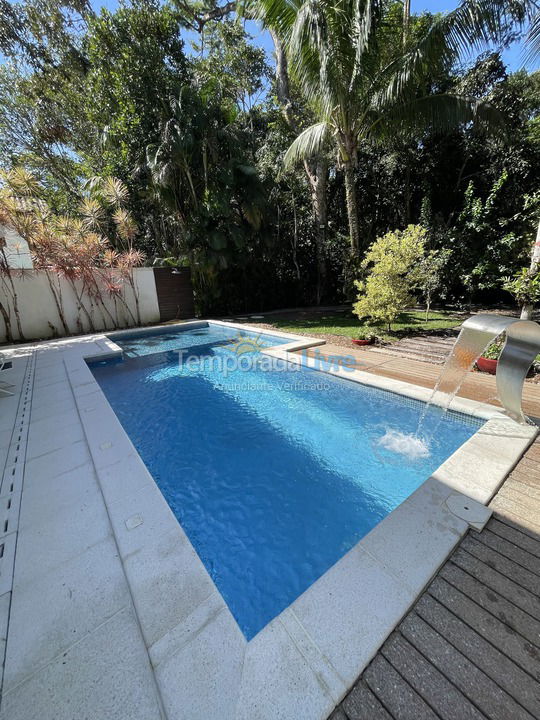 Casa para aluguel de temporada em Bertioga (Riviera de São Lourenço)