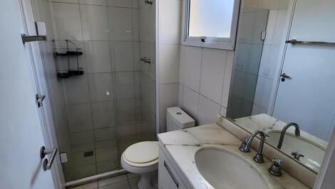 Alugo apto por temporada em condomínio fechado totalmente mobiliado!