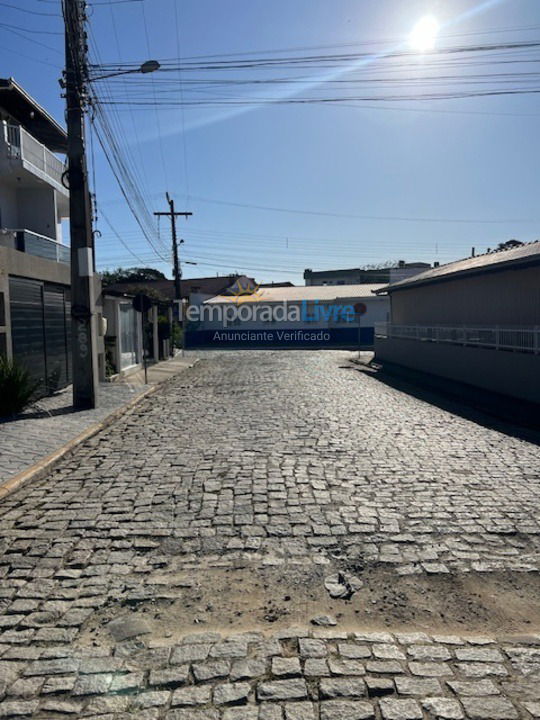 Casa para alquiler de vacaciones em São Francisco do Sul (Enseada)