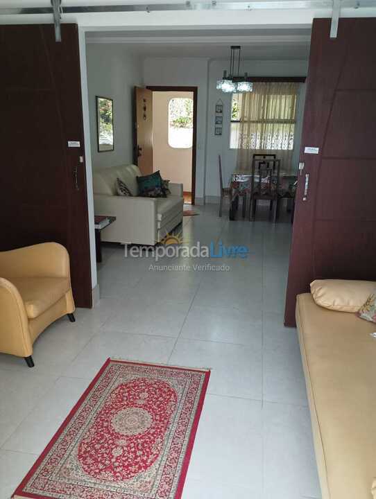 Apartment for vacation rental in Ubatuba (Praia das Toninhas)