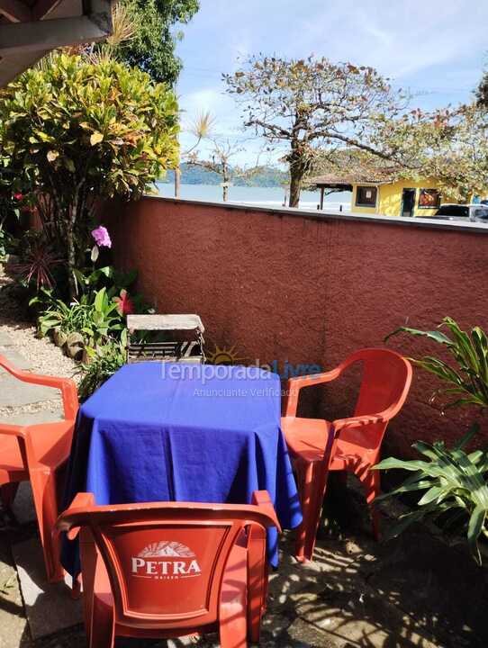 Casa para aluguel de temporada em Ubatuba (Enseada)