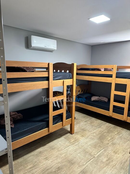 Apartamento para alquiler de vacaciones em Guarujá (Jardim Três Marias)