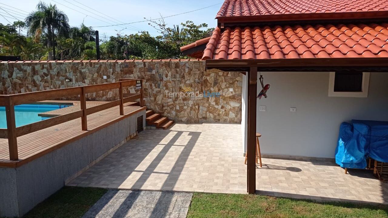 Casa para alquiler de vacaciones em Bertioga (Boraceia)