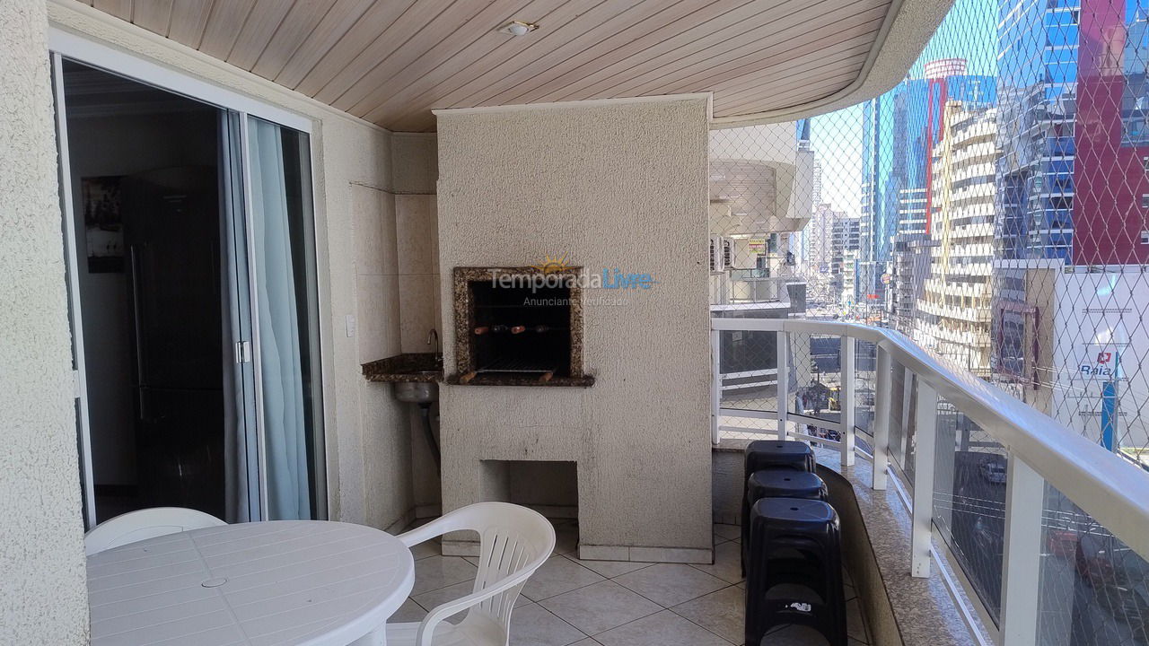 Apartment for vacation rental in Itapema (Meia Praia)