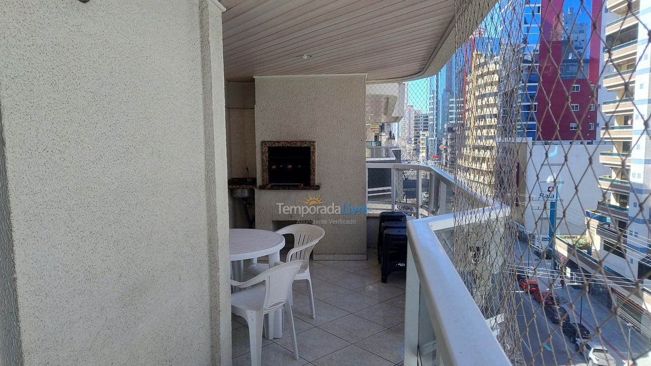 Apartamento para alquiler de vacaciones em Itapema (Meia Praia)