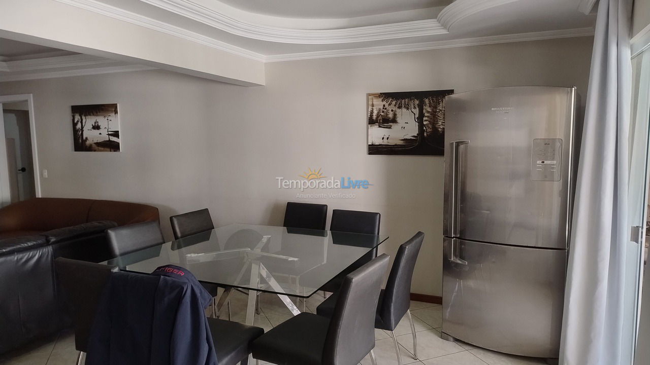 Apartment for vacation rental in Itapema (Meia Praia)