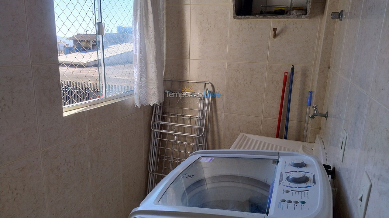 Apartamento para alquiler de vacaciones em Itapema (Meia Praia)