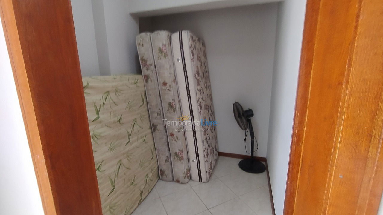 Apartamento para alquiler de vacaciones em Itapema (Meia Praia)