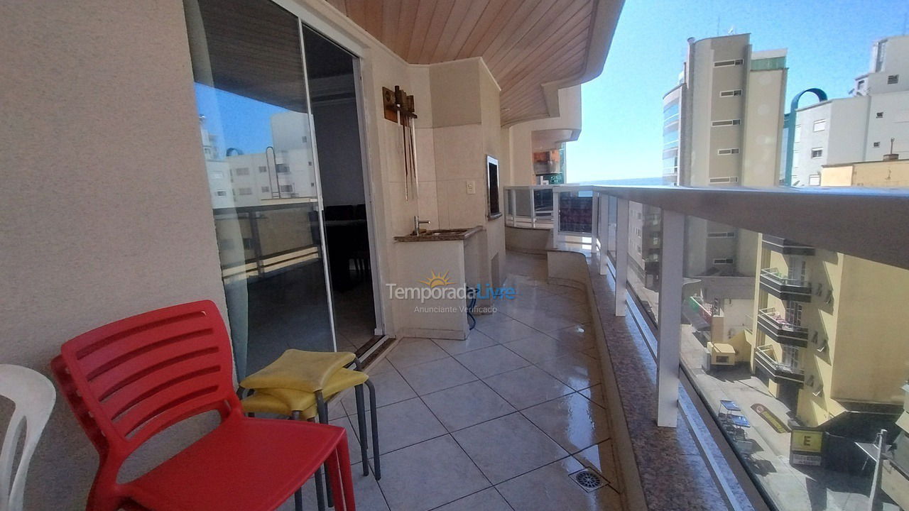 Apartment for vacation rental in Itapema (Meia Praia)