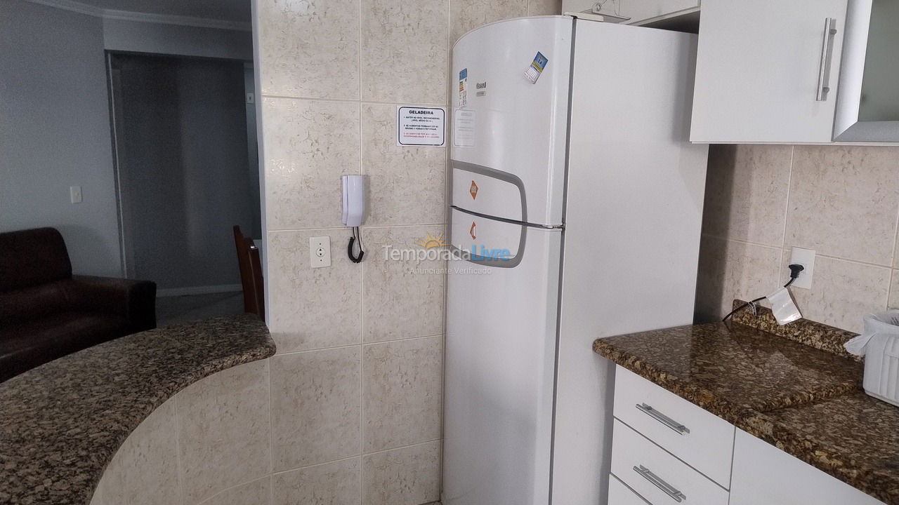 Apartamento para alquiler de vacaciones em Itapema (Meia Praia)