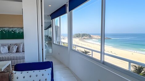 Lindo apartamento frente mar no arpoador ate 6 pessoas