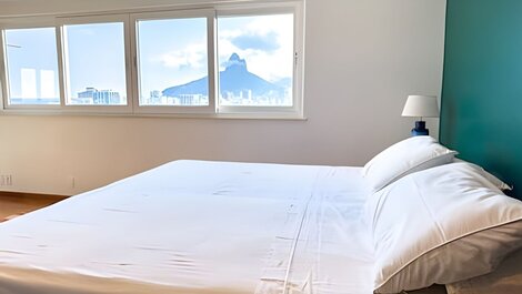 Loft contemporâneo de 85m2 com 2 suítes e vista na lagoa para alugar em ipanema