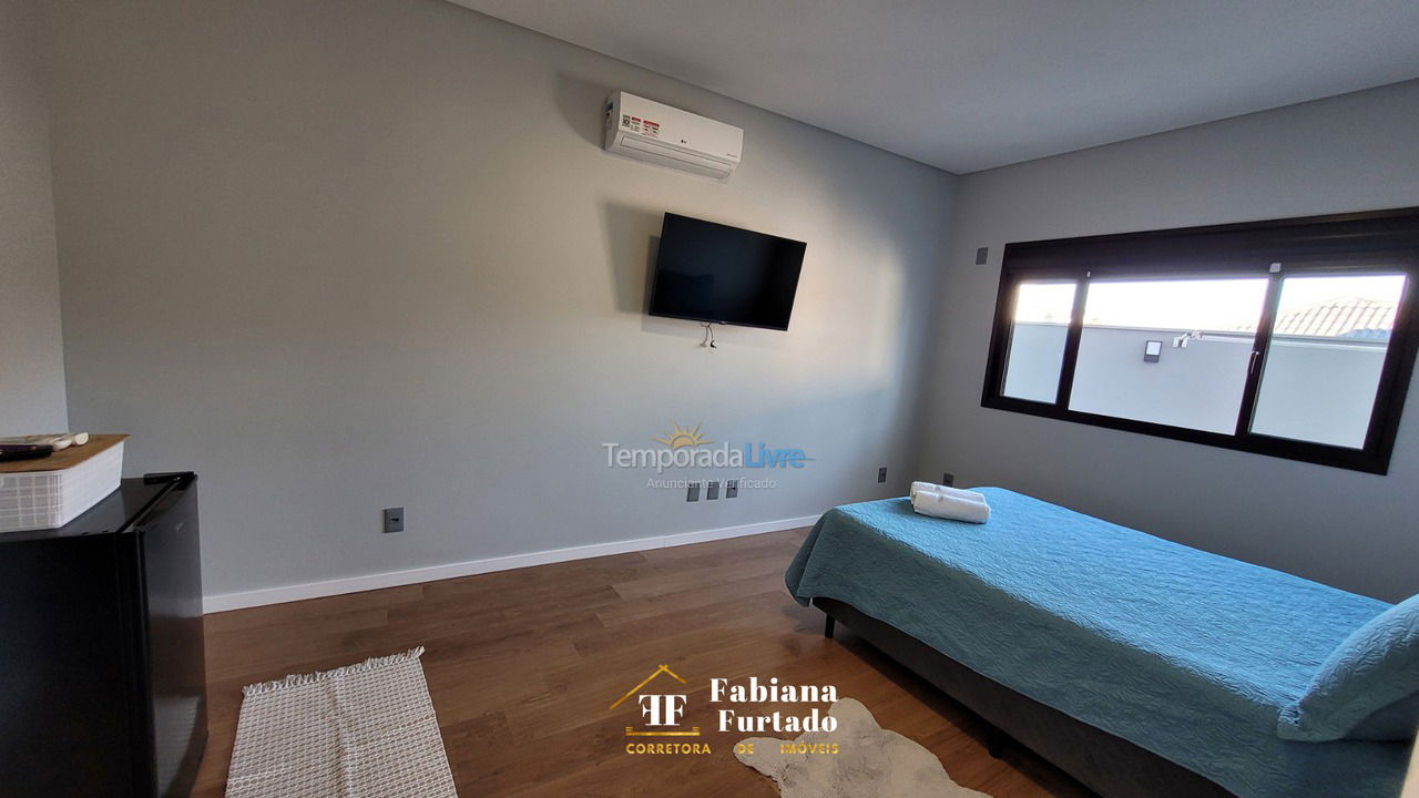 House for vacation rental in São Francisco do Sul (Praia de Itaguaçu)