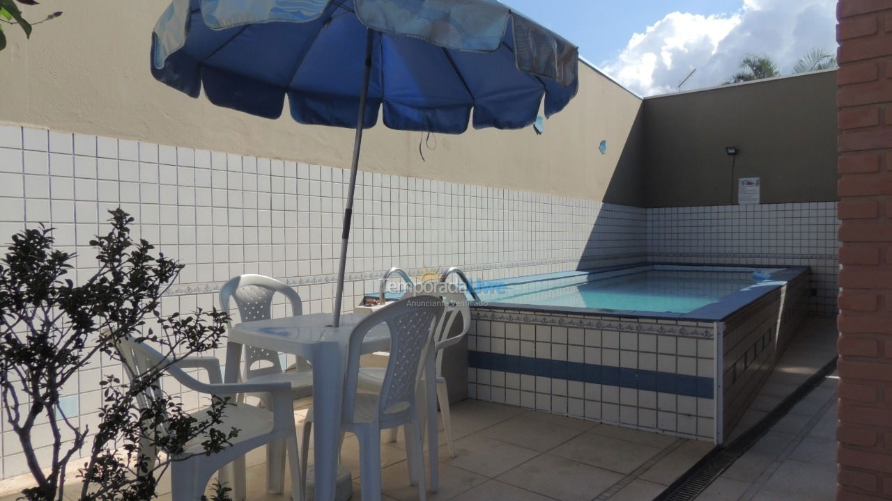 Casa para alquiler de vacaciones em Caraguatatuba (Massaguaçu)